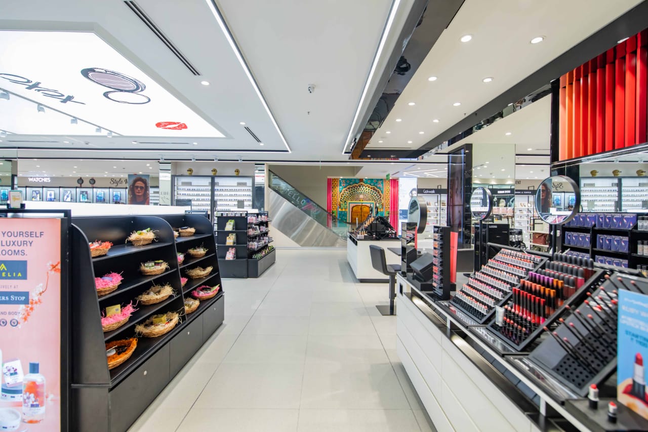 Shoppers Stop- Retail Design - Shop Pros