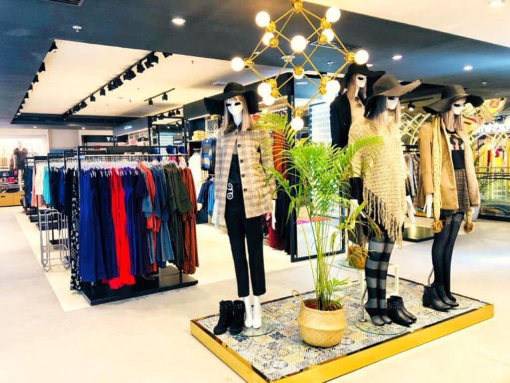 Fashion Retail Design-Shoppers Stop