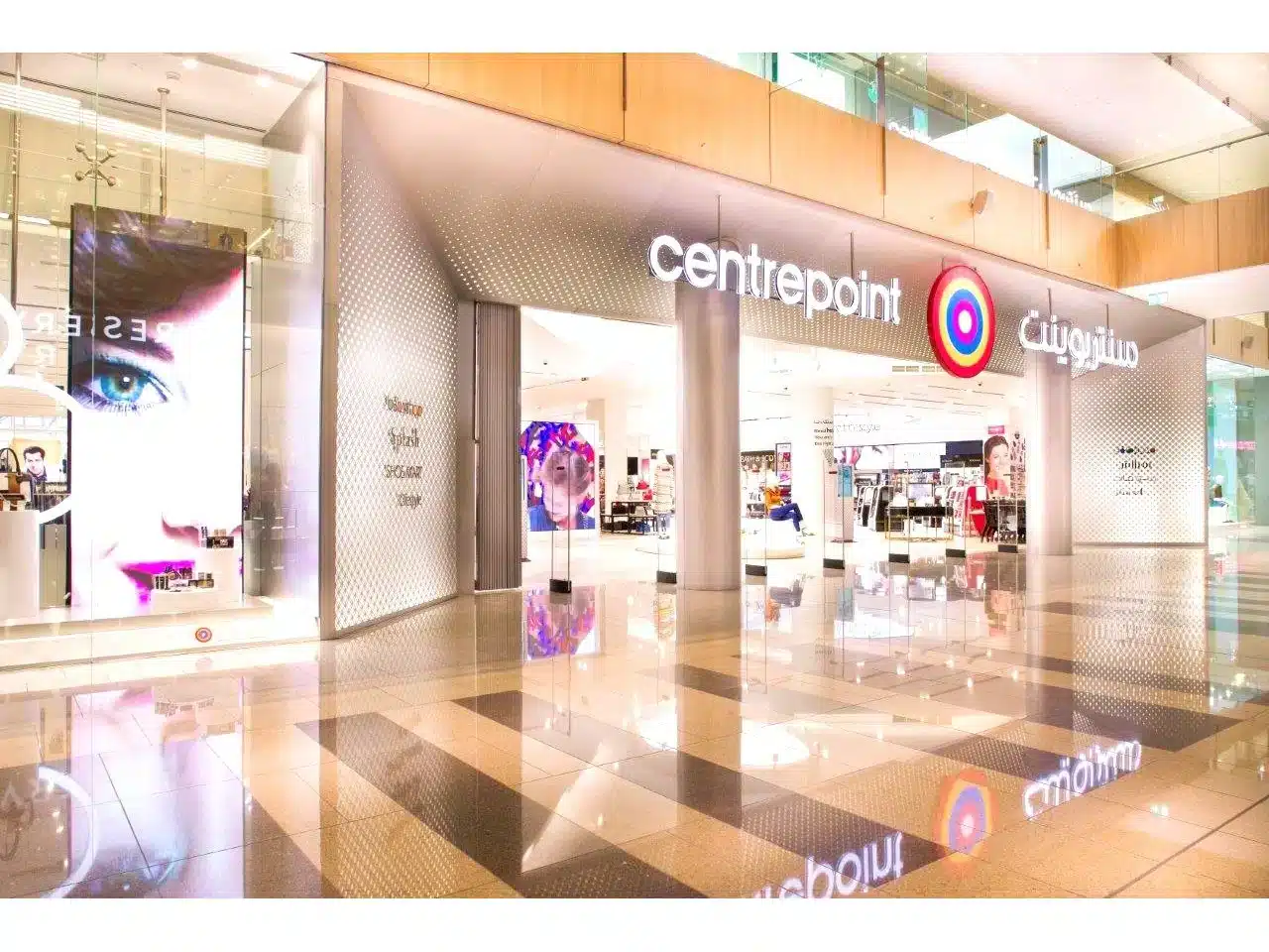 Retail Design of Centrepoint Shop