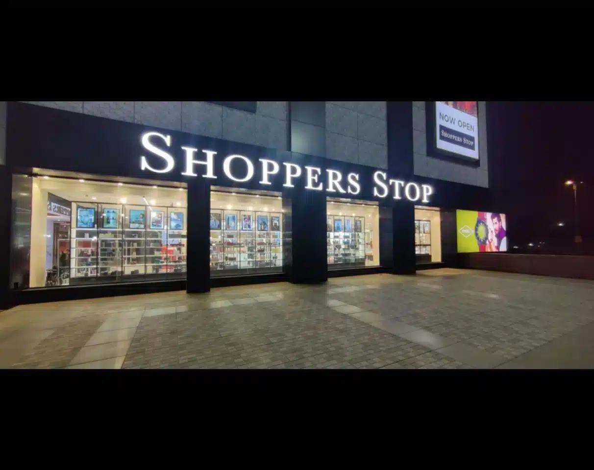Shoppers Stop- Retail Design - Shop Pros